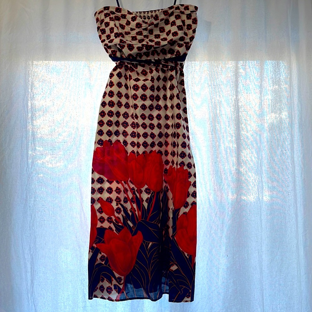 Strapless dress, never worn